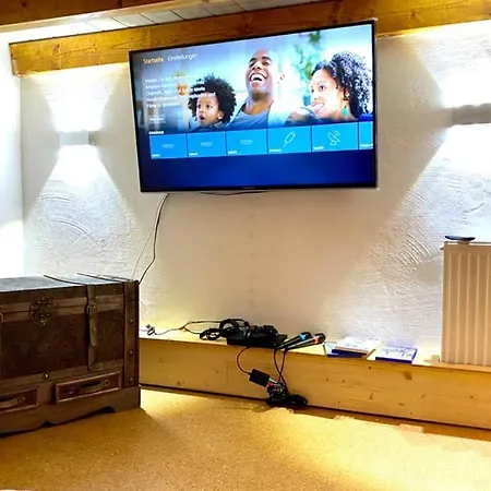 Oldschool, Dorfschule mit Whirlpool Appartement Kall Buitenkant foto